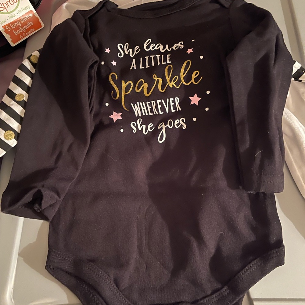 3 pack girls long sleeve body suits size 9-12 months from Hudson baby